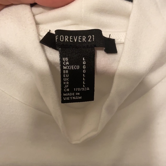 Forever 21 White Turtleneck - Picture 3 of 3